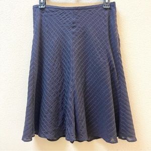 Banana Republic Skirt With Gathered Detail At The Back.